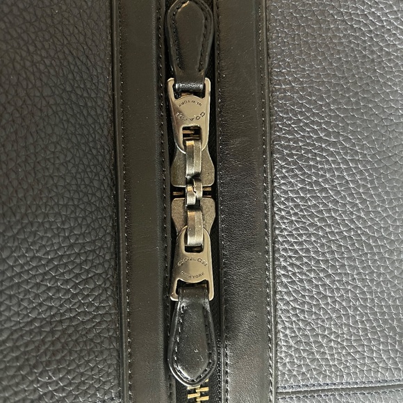 Coach Leather Navy Duffle Like New - Picture 5 of 9